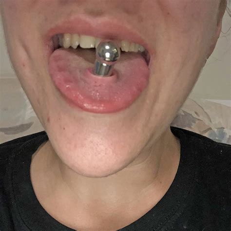 12g tongue piercing